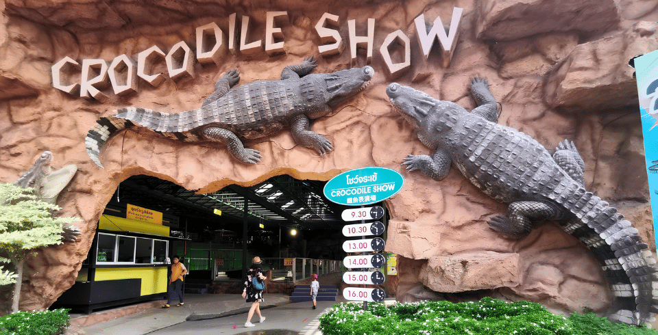 Pattaya Phuket Tour Package 7N/8D – Coral Island, Phi Phi Island & Tiger Topia