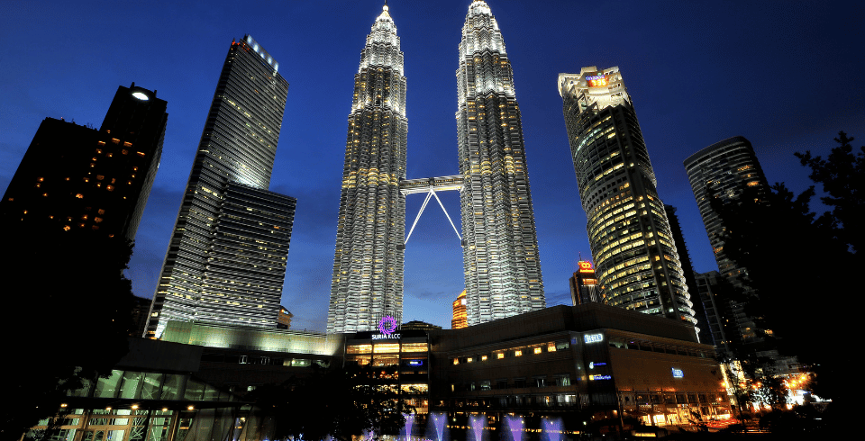 Malaysia Truly Asia 4N/5D Premium Tour Package with Flights from Delhi