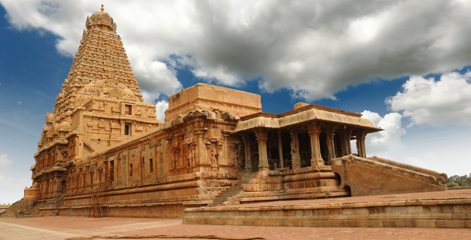 5N/6D Pondicherry to Kanyakumari Tour Package – Temples, Heritage & Coastal Experiences 5N/6D South India Holiday Package – Pondicherry, Thanjavur, Madurai, Rameswaram & Kanyaku