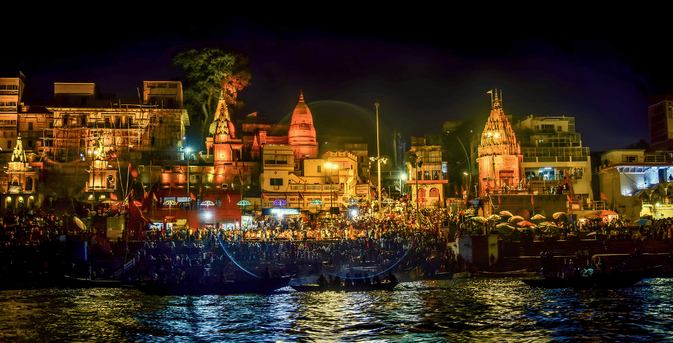 Kashi Vishwanath & Ayodhya Ram Mandir Tour Package from Lucknow – 3N/4D