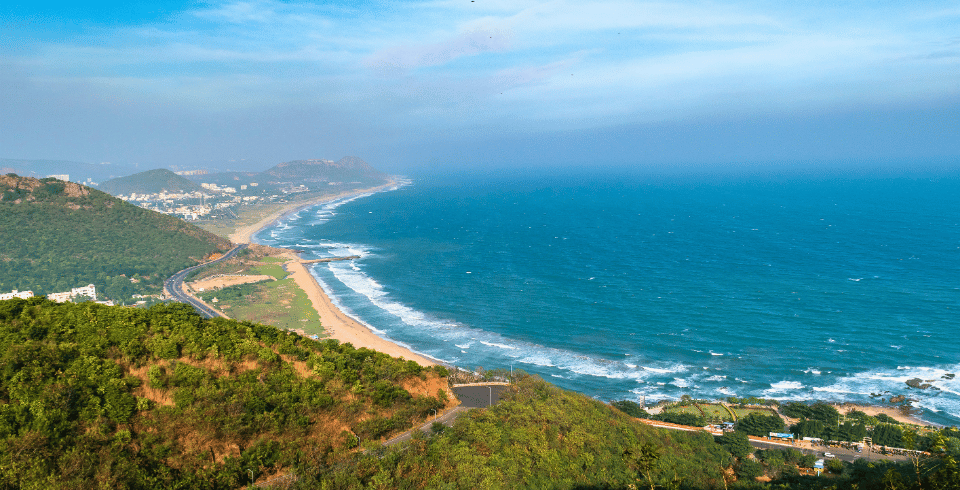 5N/6D Pondicherry to Kanyakumari Tour Package – Temples, Heritage & Coastal Experiences 5N/6D South India Holiday Package – Pondicherry, Thanjavur, Madurai, Rameswaram & Kanyaku