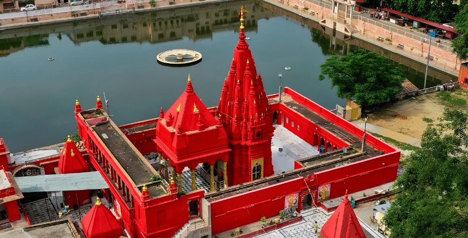 Kashi Vishwanath & Ayodhya Ram Mandir Tour Package from Lucknow – 3N/4D